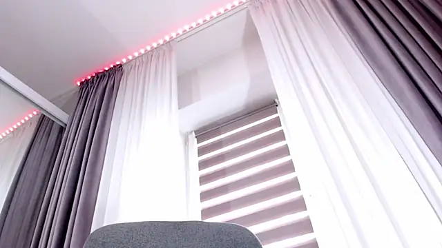 Aryanaian91 online show from May 11, 2:01 pm