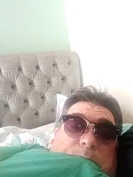 Dadapereira24 online show from March 17, 3:37 pm