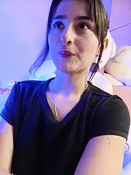 KarolyneLune online show from May 20, 8:04 pm