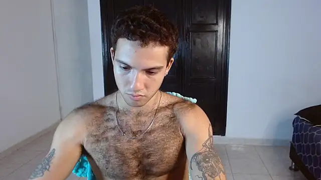 Snapshot of Seaboy_ chatting on April 7, 1:06 am Seaboy online show from April 7, 1:06 am