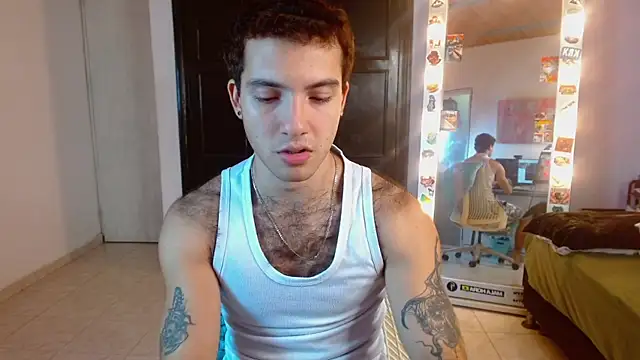 Snapshot of Seaboy_ chatting on April 10, 4:44 pm Seaboy online show from April 10, 4:44 pm