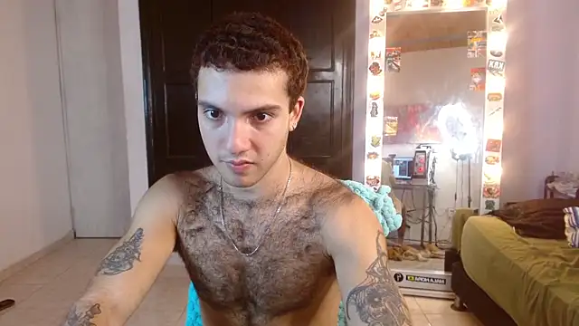 Snapshot of Seaboy_ chatting on April 13, 8:14 pm Seaboy online show from April 13, 8:14 pm