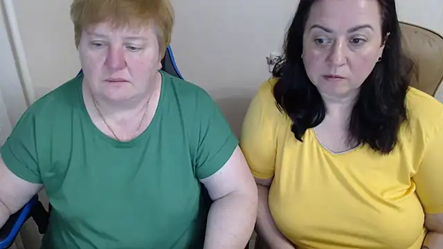 Lindy-Jeanie online show from April 13, 7:08 pm