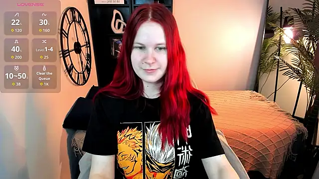 DorothyDorr online show from March 14, 9:31 pm