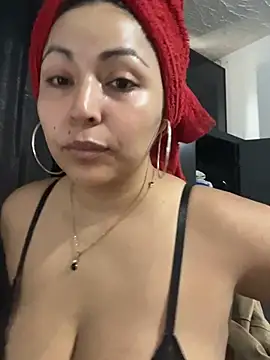 karlyprintt online show from June 23, 1:31 pm