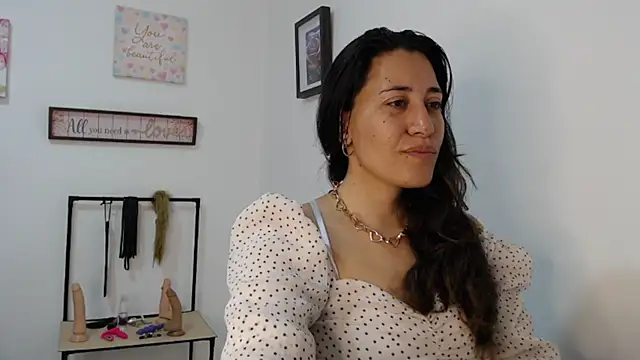 violeta scott online show from April 29, 12:53 pm