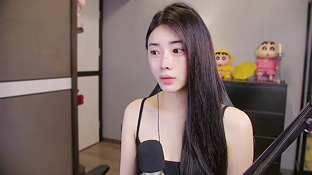 Snapshot of XiaoYuBao- chatting on May 16, 7:56 pm XiaoYuBao- online show from May 16, 7:56 pm