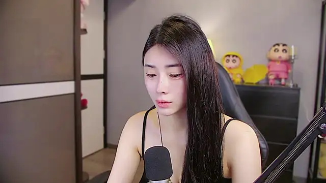 Snapshot of XiaoYuBao- chatting on May 16, 8:18 pm XiaoYuBao- online show from May 16, 8:18 pm