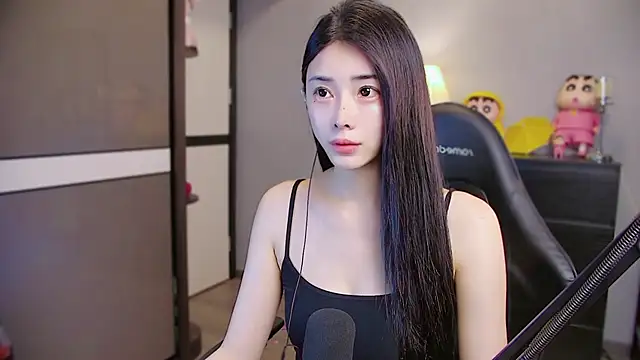 Snapshot of XiaoYuBao- chatting on May 25, 4:13 pm XiaoYuBao- online show from May 25, 4:13 pm