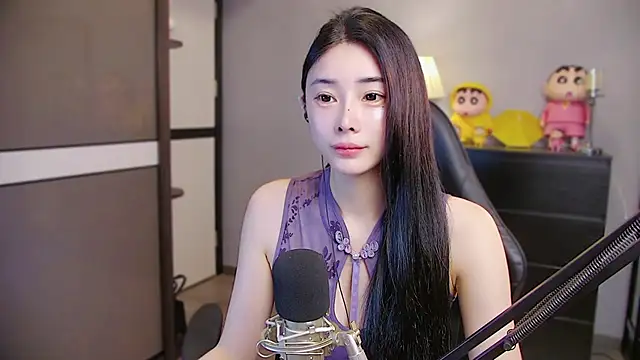 Snapshot of XiaoYuBao- chatting on June 13, 6:50 pm XiaoYuBao- online show from June 13, 6:50 pm