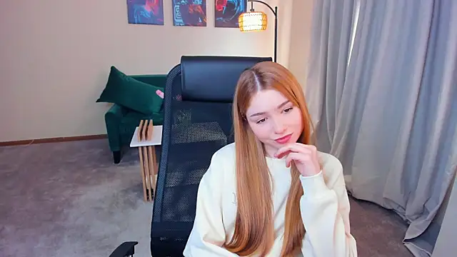 Snapshot of DebbraTobon chatting on March 17, 12:41 pm DebbraTobon online show from March 17, 12:41 pm