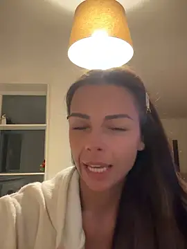 SweetLillySugar online show from April 10, 9:52 pm