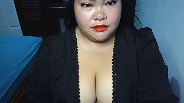 Snapshot of prettycarla_ chatting on July 19, 11:41 pm prettycarla online show from July 19, 11:41 pm