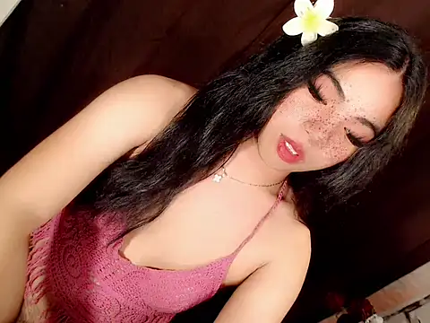 Snapshot of xLinda_Walkerx chatting on June 24, 11:37 pm xLinda Walkerx online show from June 24, 11:37 pm