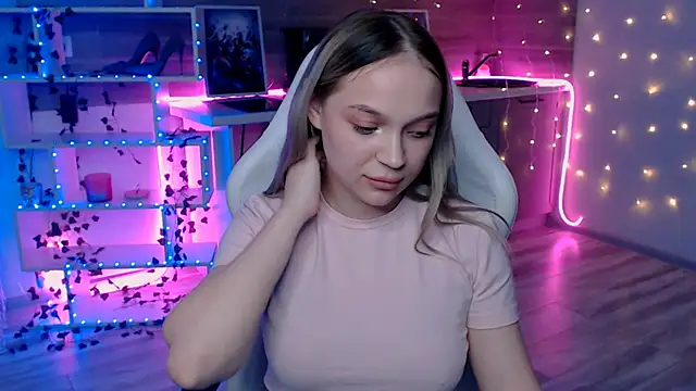 Snapshot of kateroset chatting on March 13, 3:29 pm kateroset online show from March 13, 3:29 pm