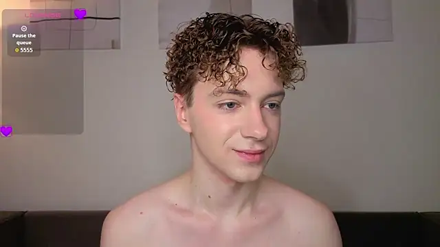 Angel Crave online show from March 17, 9:18 pm