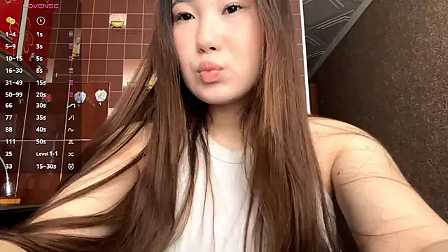 RosalbaLatshaw online show from March 20, 7:13 am