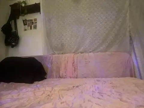 luckydick333 online show from April 9, 3:06 am