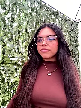 Valentine pink online show from March 17, 1:36 pm