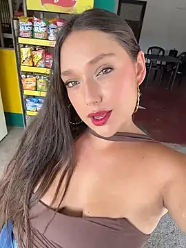 Snapshot of Naughty-Samanta- chatting on June 24, 7:46 pm Naughty-Samanta- online show from June 24, 7:46 pm