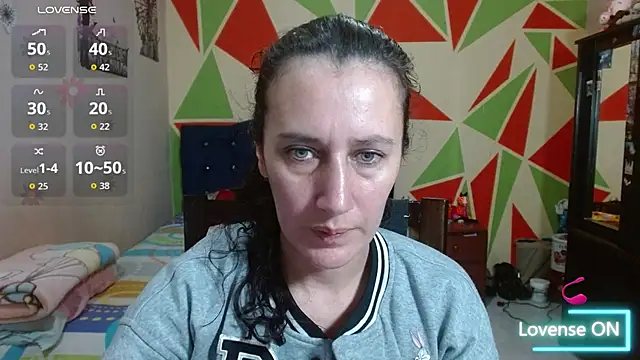 Snapshot of Mariam_wish chatting on June 1, 7:48 pm Mariam wish online show from June 1, 7:48 pm