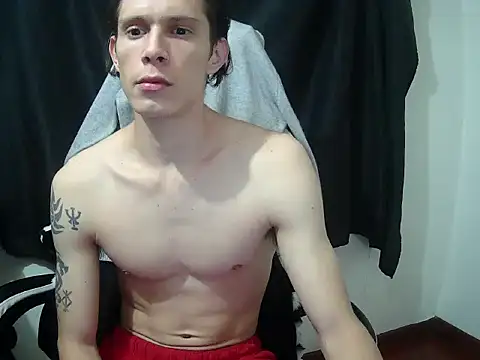 crixus11111 online show from April 19, 9:41 am