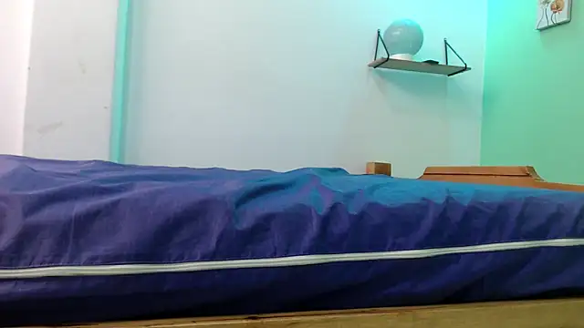 katywild20 online show from March 17, 2:31 pm