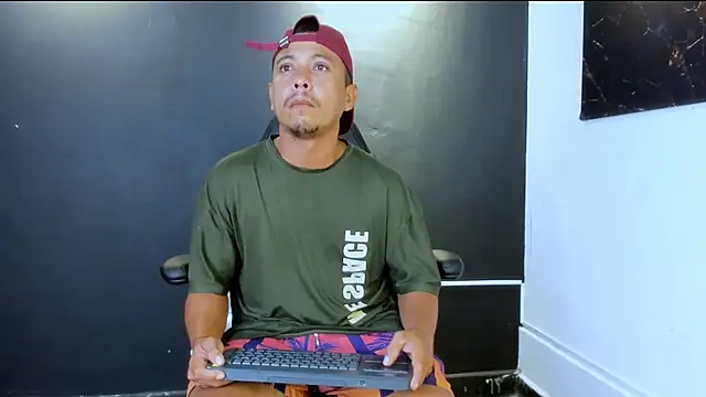 Dante212 Vibes online show from April 29, 5:33 am