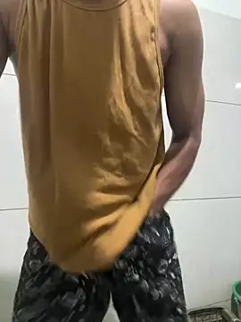 rony0o07 online show from March 24, 7:08 pm