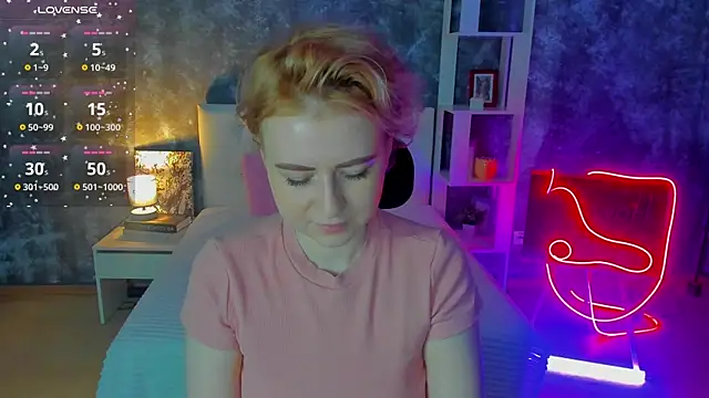 Shiny Liss online show from May 15, 1:56 am
