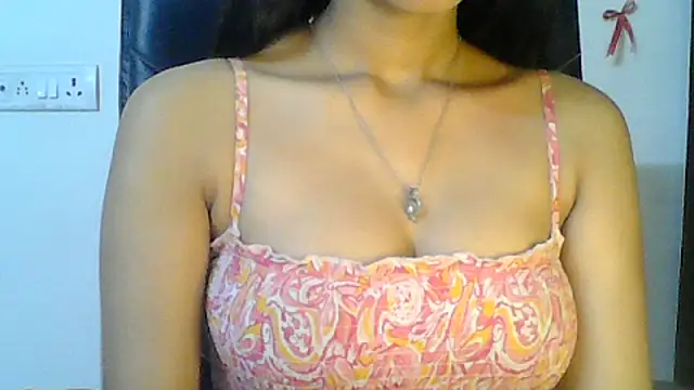 Snapshot of Hot_Deepansi02 chatting on June 11, 12:32 am Hot Deepansi02 online show from June 11, 12:32 am