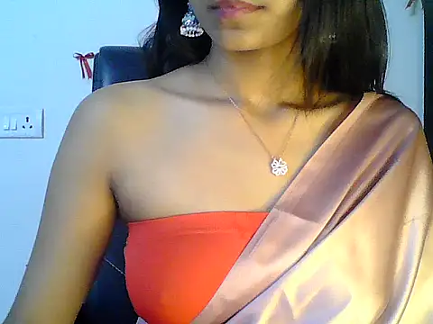 Hot Deepansi02 online show from July 5, 5:09 pm