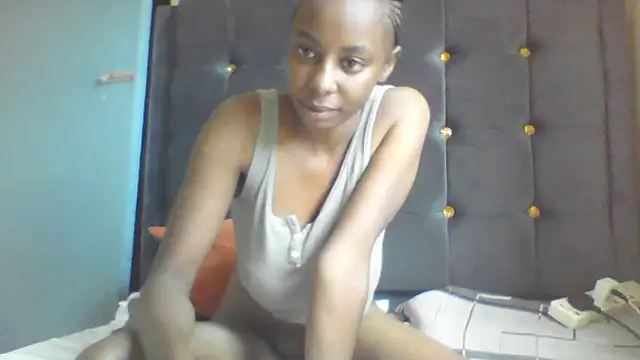 Snapshot of Drippinn_Sauce chatting on June 8, 7:09 am Drippinn Sauce online show from June 8, 7:09 am