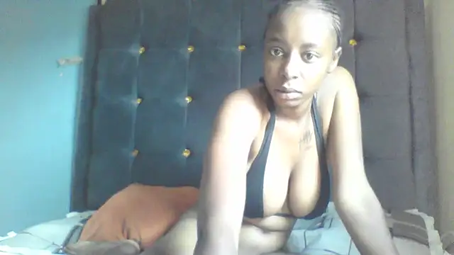 Snapshot of Drippinn_Sauce chatting on June 10, 7:40 am Drippinn Sauce online show from June 10, 7:40 am