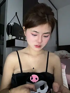 Snapshot of Sweet20-20 chatting on May 3, 7:03 am Sweet20-20 online show from May 3, 7:03 am