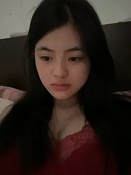Snapshot of Sweet20-20 chatting on June 6, 2:27 am Sweet20-20 online show from June 6, 2:27 am