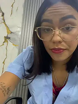 Snapshot of daniela-sexy chatting on May 29, 3:43 pm daniela-sexy online show from May 29, 3:43 pm