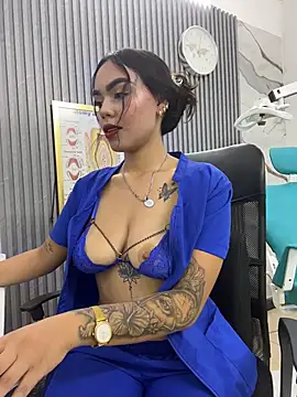 daniela-sexy online show from June 30, 3:02 pm