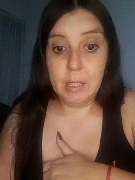 Snapshot of melucita chatting on April 7, 10:20 pm melucita online show from April 7, 10:20 pm