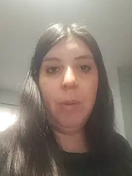 Snapshot of melucita chatting on April 9, 9:31 pm melucita online show from April 9, 9:31 pm