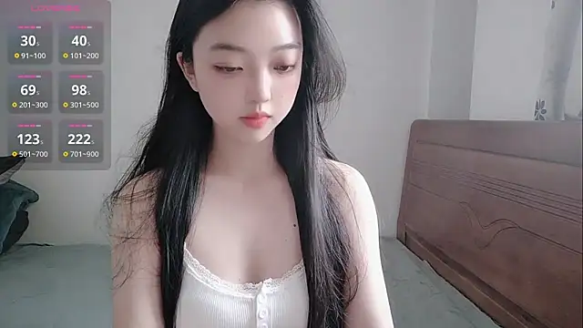 Snapshot of oblakitty_ chatting on June 14, 8:27 am oblakitty online show from June 14, 8:27 am