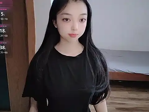 Snapshot of oblakitty_ chatting on July 11, 12:57 am oblakitty online show from July 11, 12:57 am