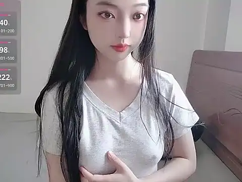 Snapshot of oblakitty_ chatting on July 21, 2:03 am oblakitty online show from July 21, 2:03 am