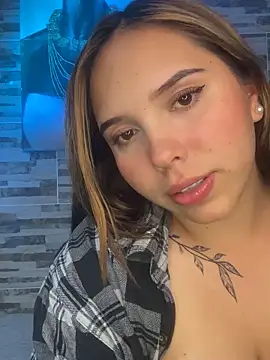 Snapshot of lunacandy_0 chatting on June 3, 1:30 am lunacandy 0 online show from June 3, 1:30 am