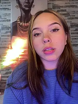 Snapshot of lunacandy_0 chatting on June 5, 2:51 am lunacandy 0 online show from June 5, 2:51 am