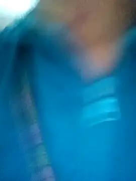 Snapshot of Leiley_98 chatting on May 5, 11:57 pm Leiley 98 online show from May 5, 11:57 pm