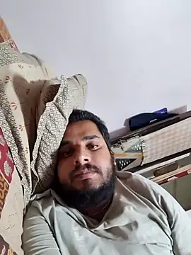 shubham19988 online show from April 7, 5:13 pm