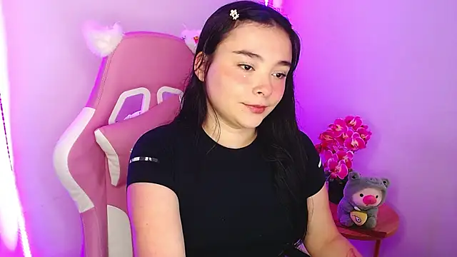 Snapshot of Nahia_Brm chatting on May 28, 2:58 pm Nahia Brm online show from May 28, 2:58 pm