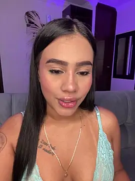 AlisonBeltran1 online show from May 28, 5:27 am