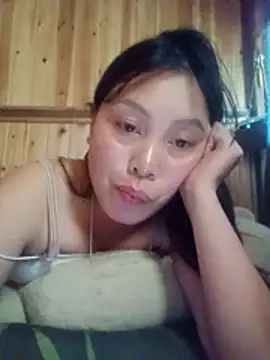 Snapshot of Abi-ni chatting on May 16, 1:02 am Abi-ni online show from May 16, 1:02 am